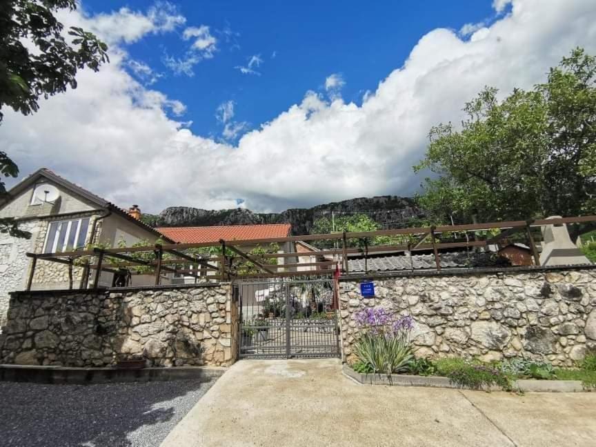 Apartman Ane - Bribir Брибир Экстерьер фото